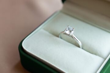 10 Reasons to Buy Your Next Diamond Online