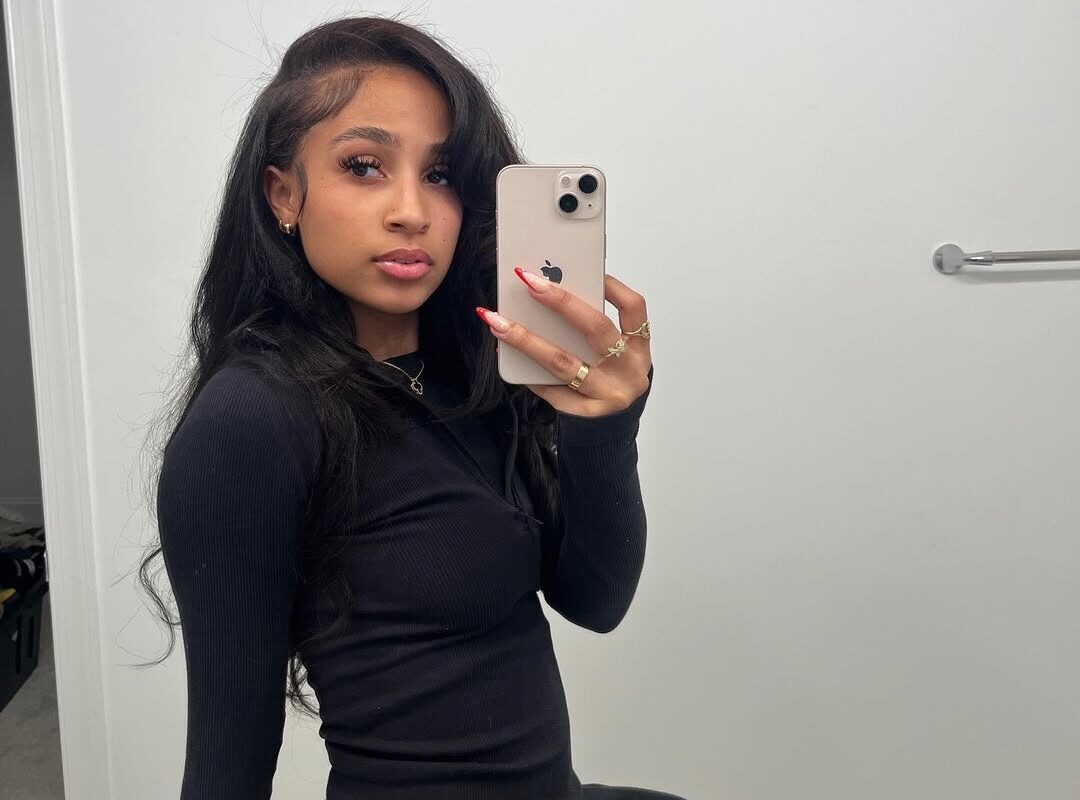 Samaria J Davis