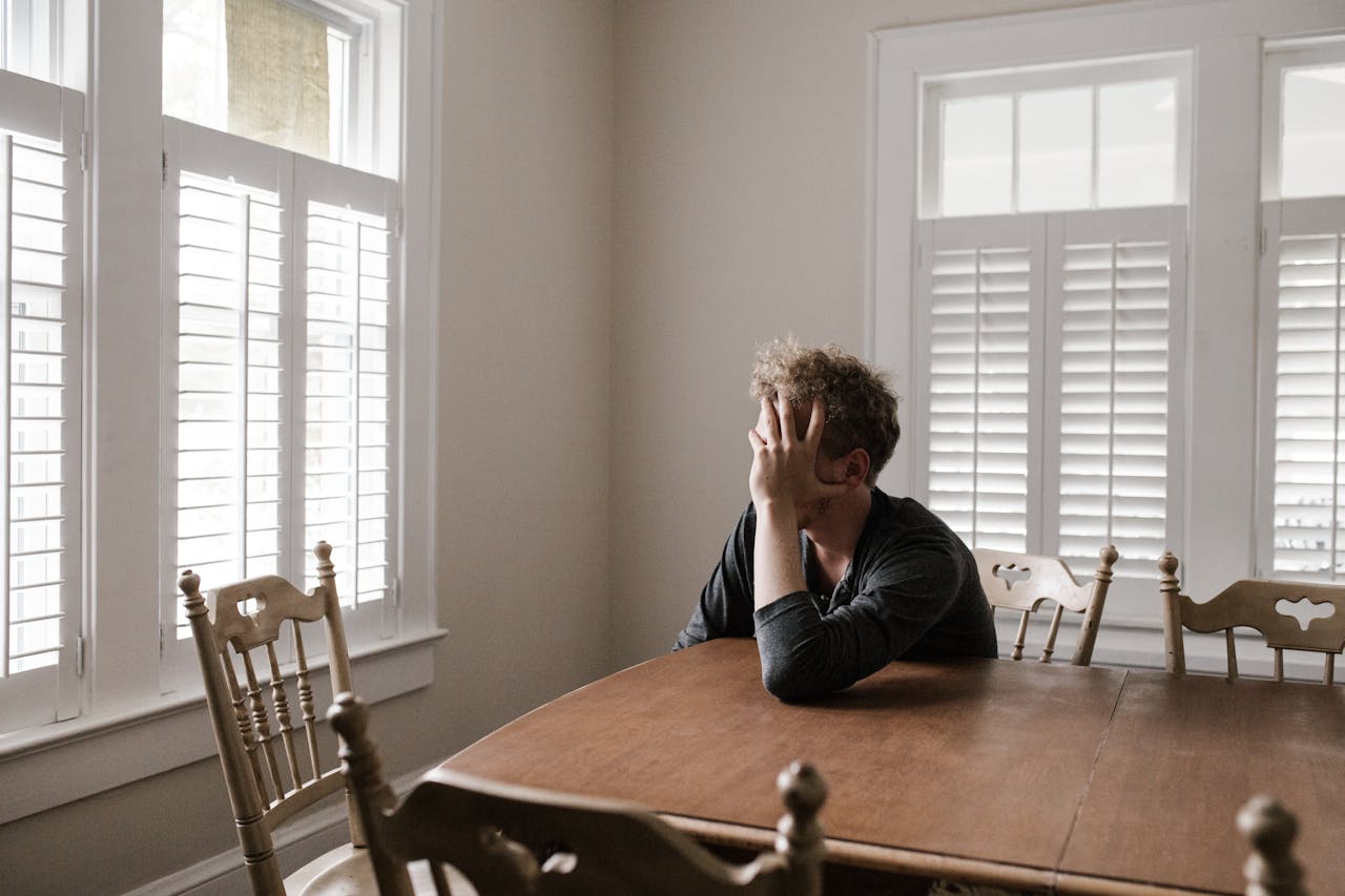 Alcohol Withdrawal Symptoms, Timeline, and Treatment