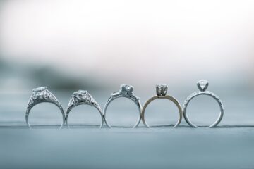 Buying Diamond Rings Doesn’t Have to Be Complicated—Here’s Why
