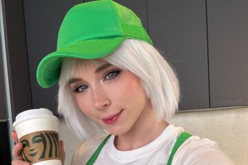 Sweetie Fox - Biography, Age, Career, Net Worth - Kadhal.net