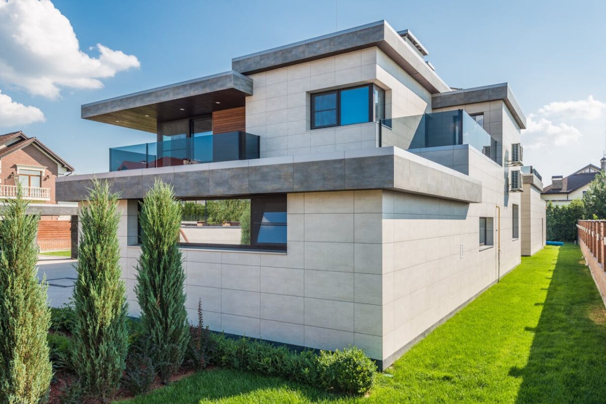 How to Highlight and Improve the Viewscape of your Property: Top 2025 Trends, Tips, and Tricks