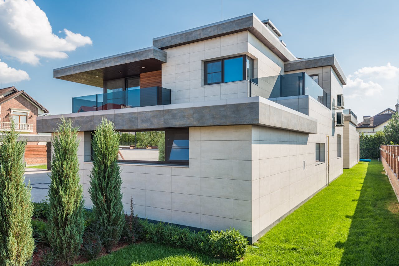 How to Highlight and Improve the Viewscape of your Property: Top 2025 Trends, Tips, and Tricks