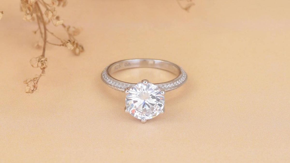 How Diamond Cuts Transform Rings: A Guide for Smart Buyers