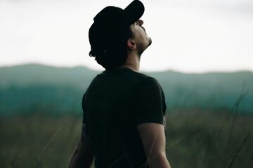 Beyond the Surface: Understanding Root Causes in Rehab for Lasting Recovery