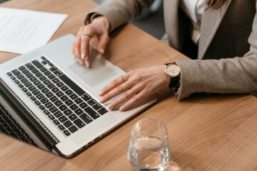 Timebears Com: A Smart Way to Track Time for Busy Professionals