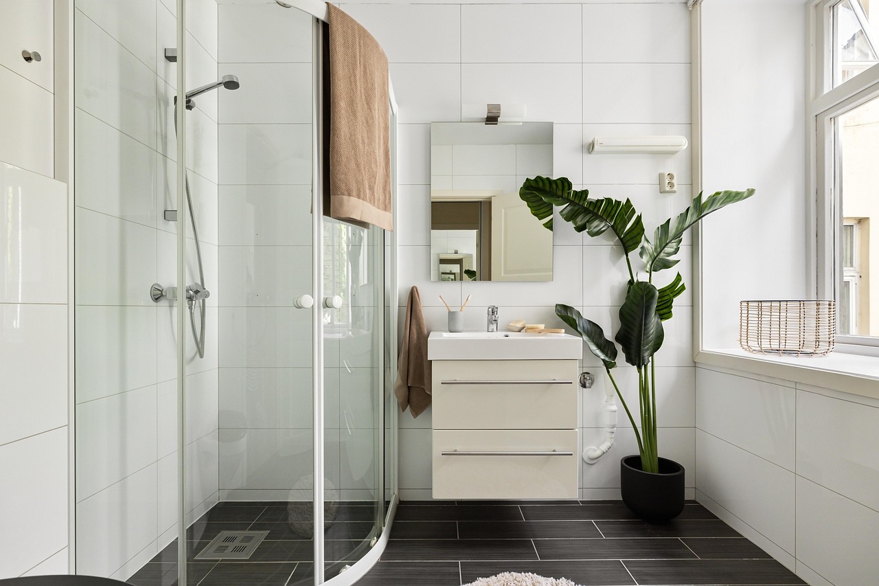 Stylish Bathroom Floor Tiles & Designs to Transform Your Space into a Modern Retreat