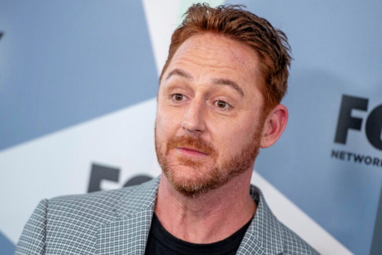 Scott Grimes Biography, Age, Career, Net Worth