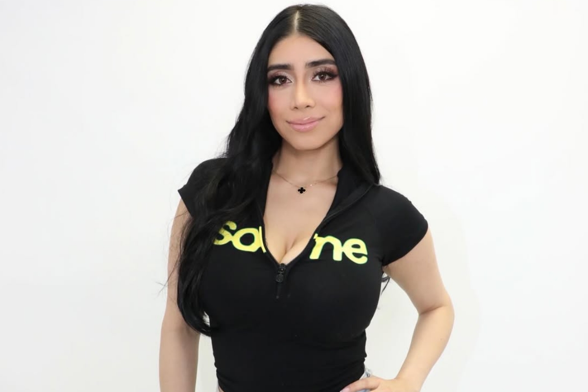 Violet Myers - Biography, Age, Career, Net Worth