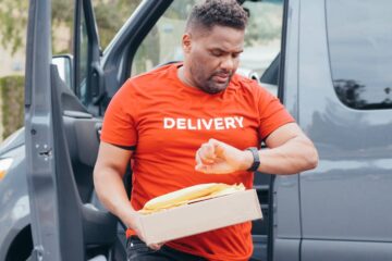 How Businesses are Rethinking the Last Mile Problem at Scale