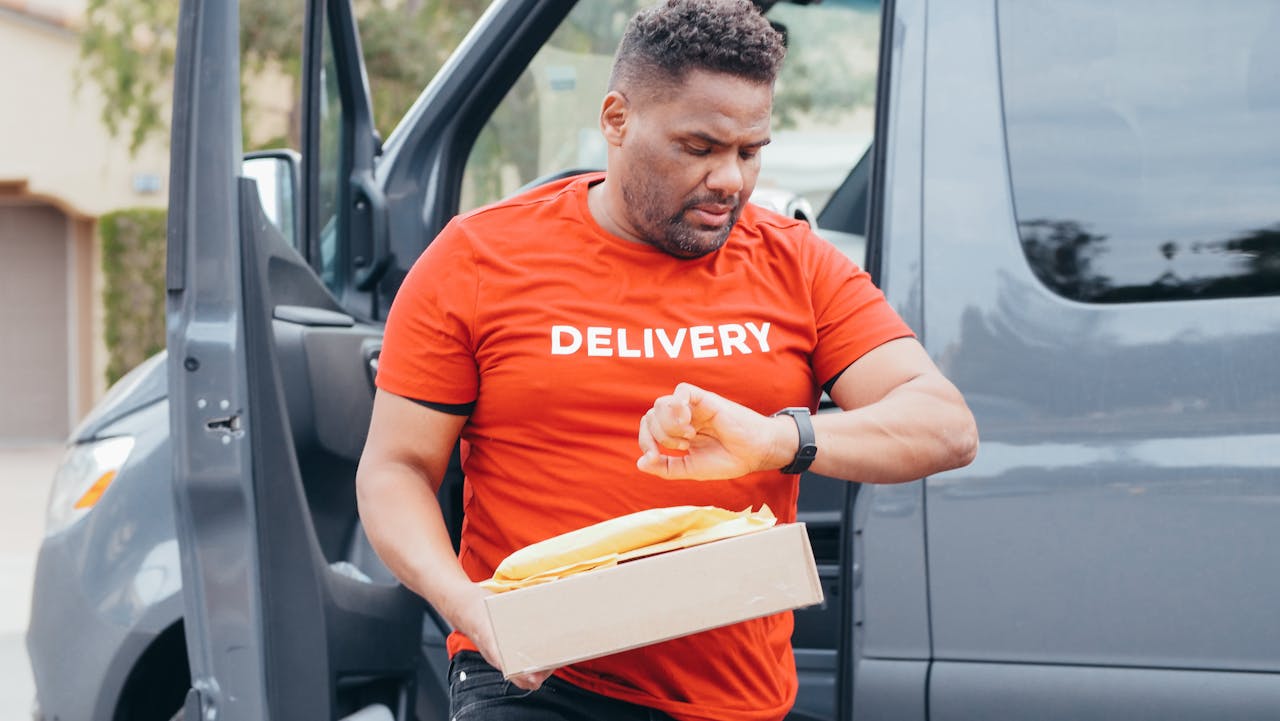 How Businesses are Rethinking the Last Mile Problem at Scale