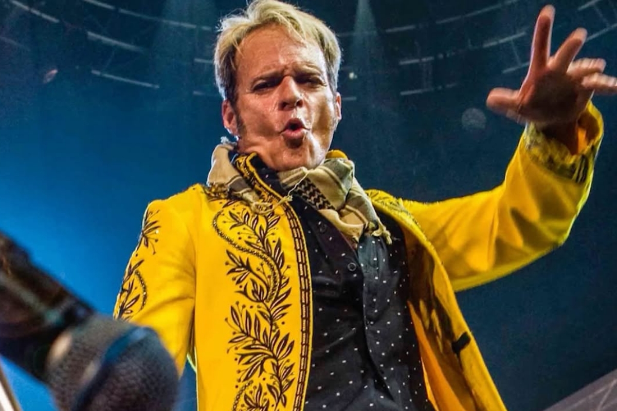 David Lee Roth - Biography, Age, Career, Net Worth