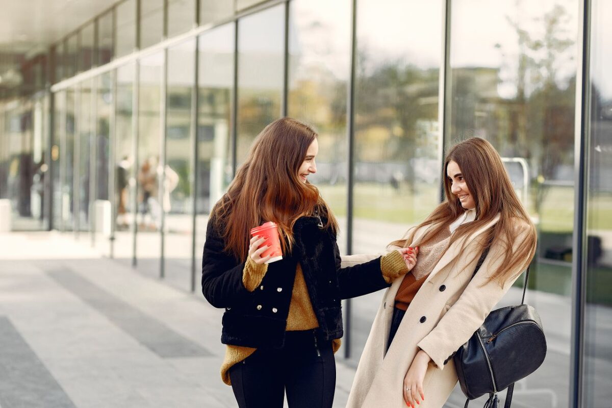 Ways To Help a Friend Manage Losing a Loved One