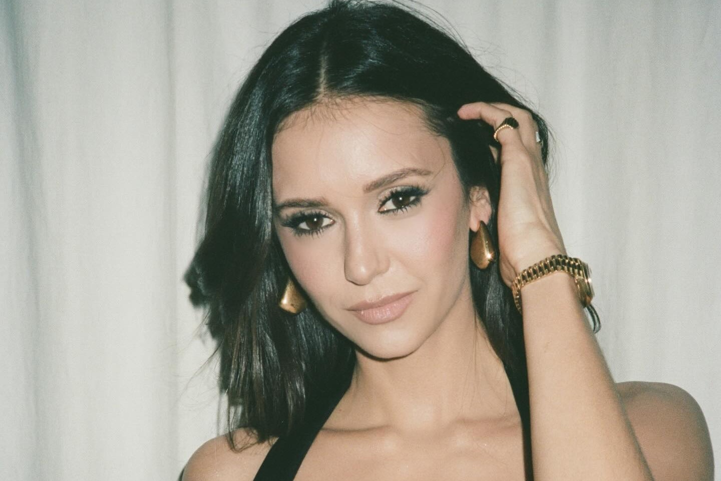 Nina Dobrev